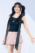 ユジン。「IVE WORLD TOUR ‘SHOW WHAT I AM’」東京ドーム公演より。（撮影：田中聖太郎写真事務所）