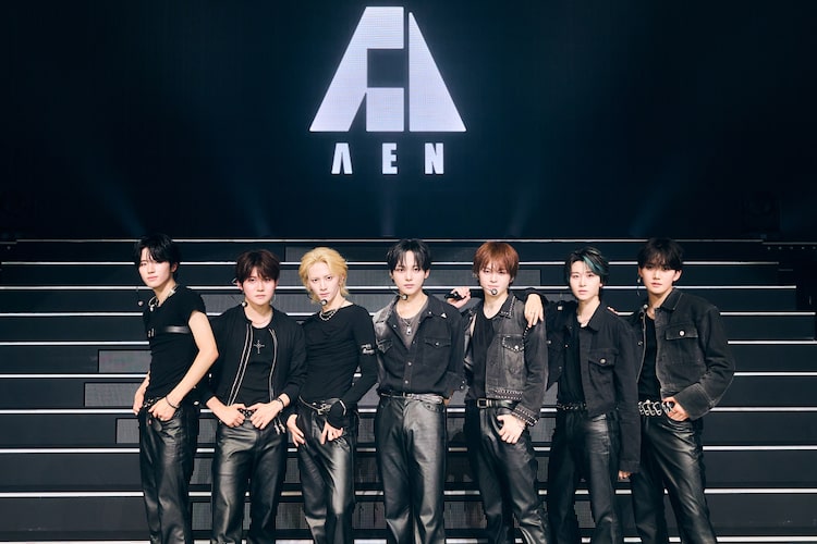 アミューズ×STARSHIPの日韓合同ボーイズグループAEN、お披露目イベントで躍動！8月に1st EPをリリース