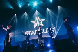 STARGLOW、ふみの、BMSG TRAINEEがショーケースで堂々パフォーマンス