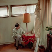 川辺素がバンド編成で作り上げた1stソロアルバム「行方不明」配信、リリースパーティ開催も決定