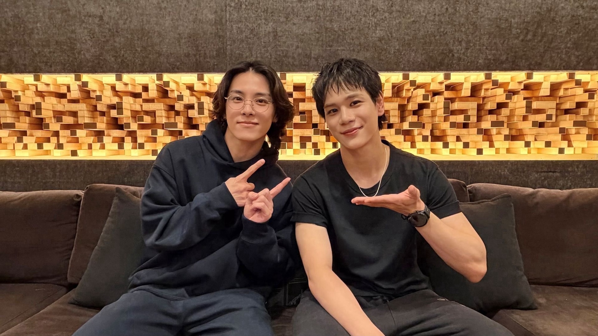 豆原一成が歌う「夫婦と16歳」OPテーマ曲「むらさきいろ」の作詞作曲は“T.K”こと川西拓実