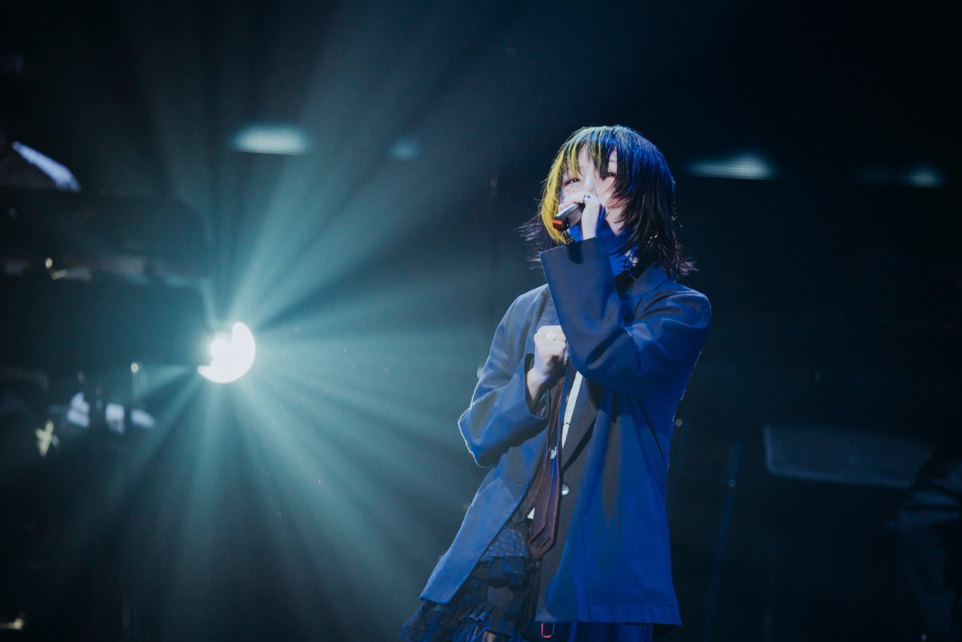 aikoが2年ぶり全国ツアーを完走、東京公演は怒涛の3時間40分（ライブ