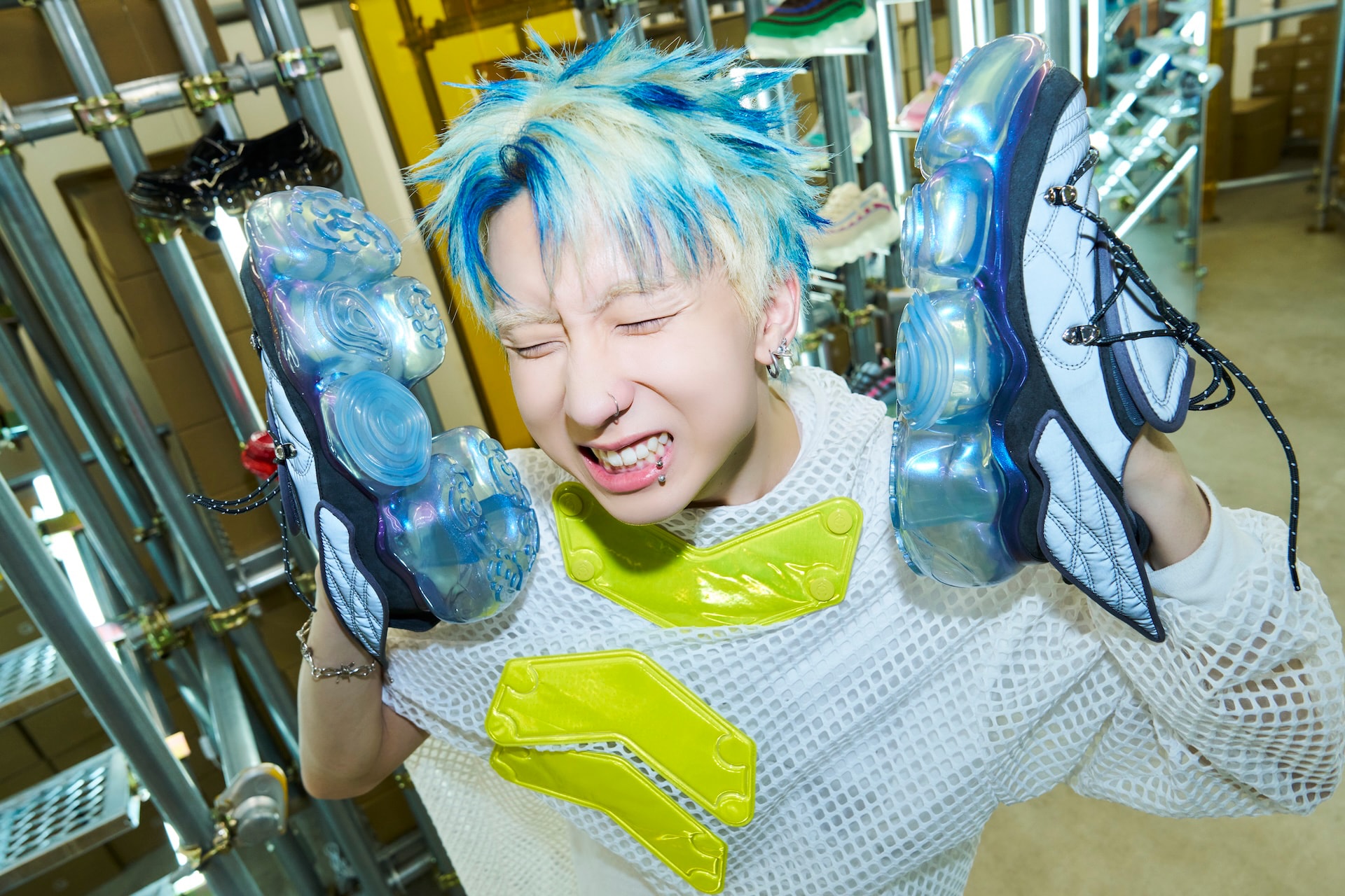 MON7A × grounds発売、本人が1人ずつ接客する1日店長イベント開催決定