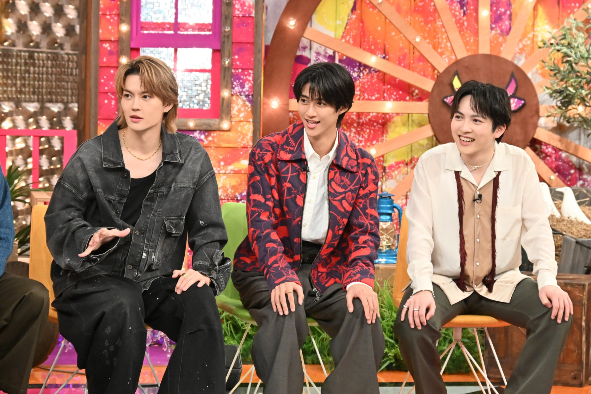 M!LKの爆裂ミッション」スタジオ収録の様子。左から佐野勇斗、曽野舜太