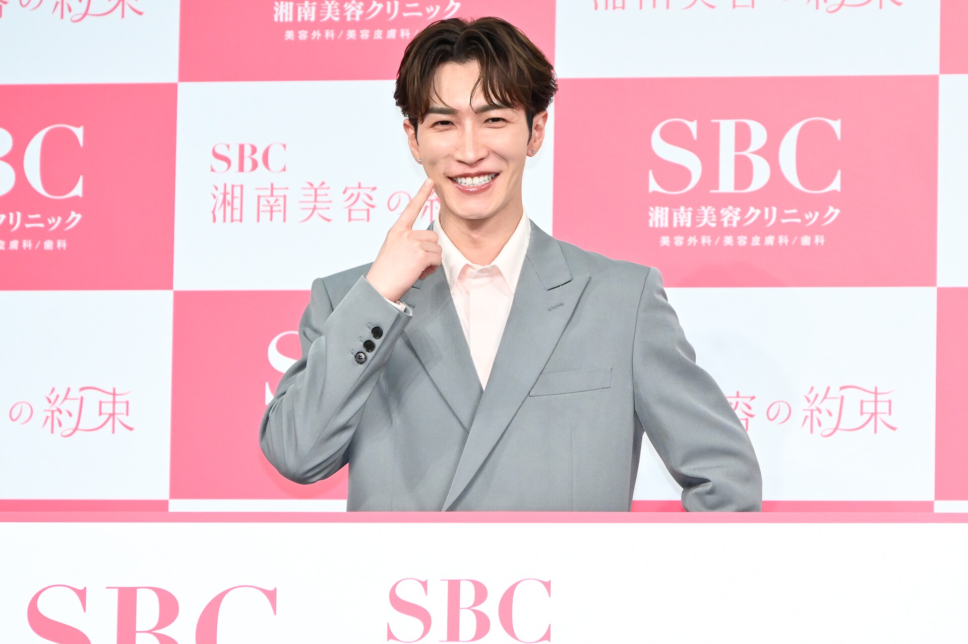 Snow Man渡辺翔太は“おサボりしない美容男子”、SixTONES京本大我の肌悩みにアドバイス