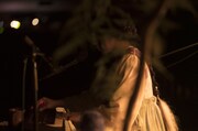 青葉市子弾き語りコンサート「文月の衣紋に綴る熱帯魚」より。（撮影：野田祐一郎）