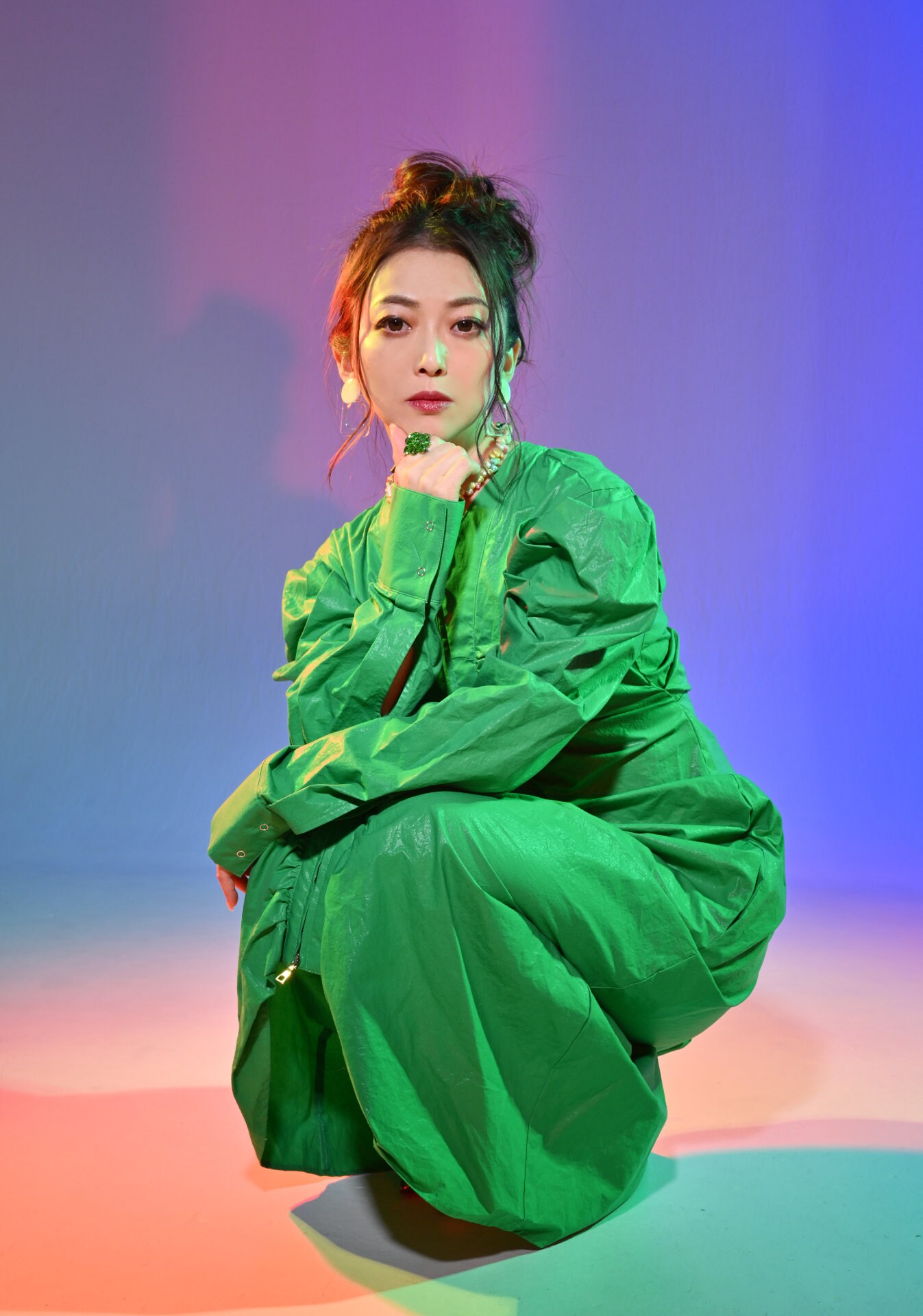 Liaが新曲「雨宿りの憧憬」リリース、テレビアニメ「いびってこない義母と義姉」OPテーマ