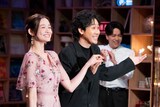 「ミュージカル講座」を受ける大泉洋。（写真提供：NHK）