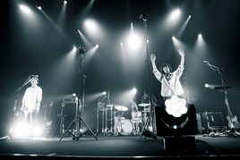 「ただいま！」plenty、再始動後初ワンマンで新曲サプライズ披露