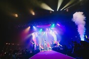 「7th ANNIVERSARY ONE MAN LIVE『ROPPONGI PARTY NIGHT』」の様子。（撮影：白石達也）