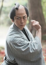 亀梨和也が“令和の平次”演じるNHK×東映「銭形平次」放送日決定、ビジュアルも公開