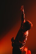 岡野昭仁（Vo）（撮影：上山陽介）