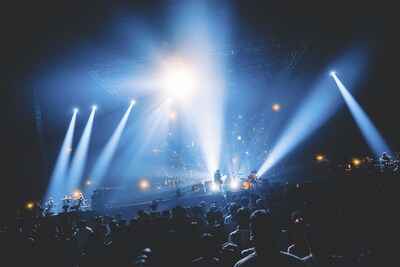 「ACIDMAN LIVE TOUR “光学”」の様子。（撮影：西槇太一）