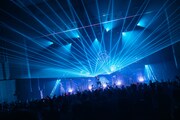 「INUWASI BAND SET 東名阪 LIVE TOUR 2026〝狗鷲昊閃〟」ファイナル公演の様子。（撮影：真島洸）