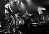 Suchmosのライブの様子。