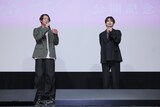 金井純一監督と草川拓弥（超特急）。