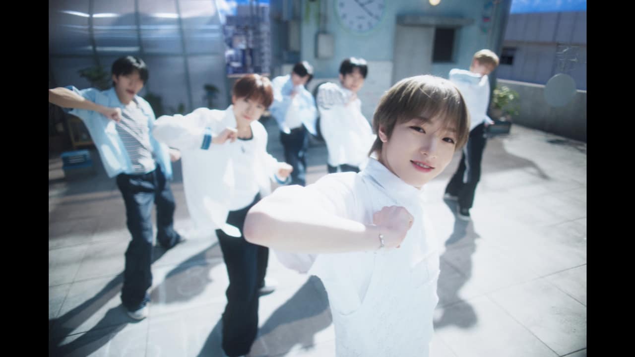 NCT WISH「YO-I-DON!」ミュージックビデオより。