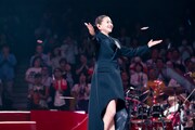 小泉今日子「KK60 ～コイズミ記念館～ KYOKO KOIZUMI TOUR 2026」日本武道館公演の様子。
