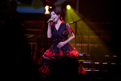 「AKINA NAKAMORI LIVE TOUR 2026」東京・東京国際フォーラム ホールAの様子。（撮影：：彦坂栄治）