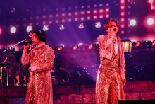 DOMOTOが聖地・東京ドームでめくった“新しい1ページ”、歌声を美しく重ねつつも止まらぬ熱弁