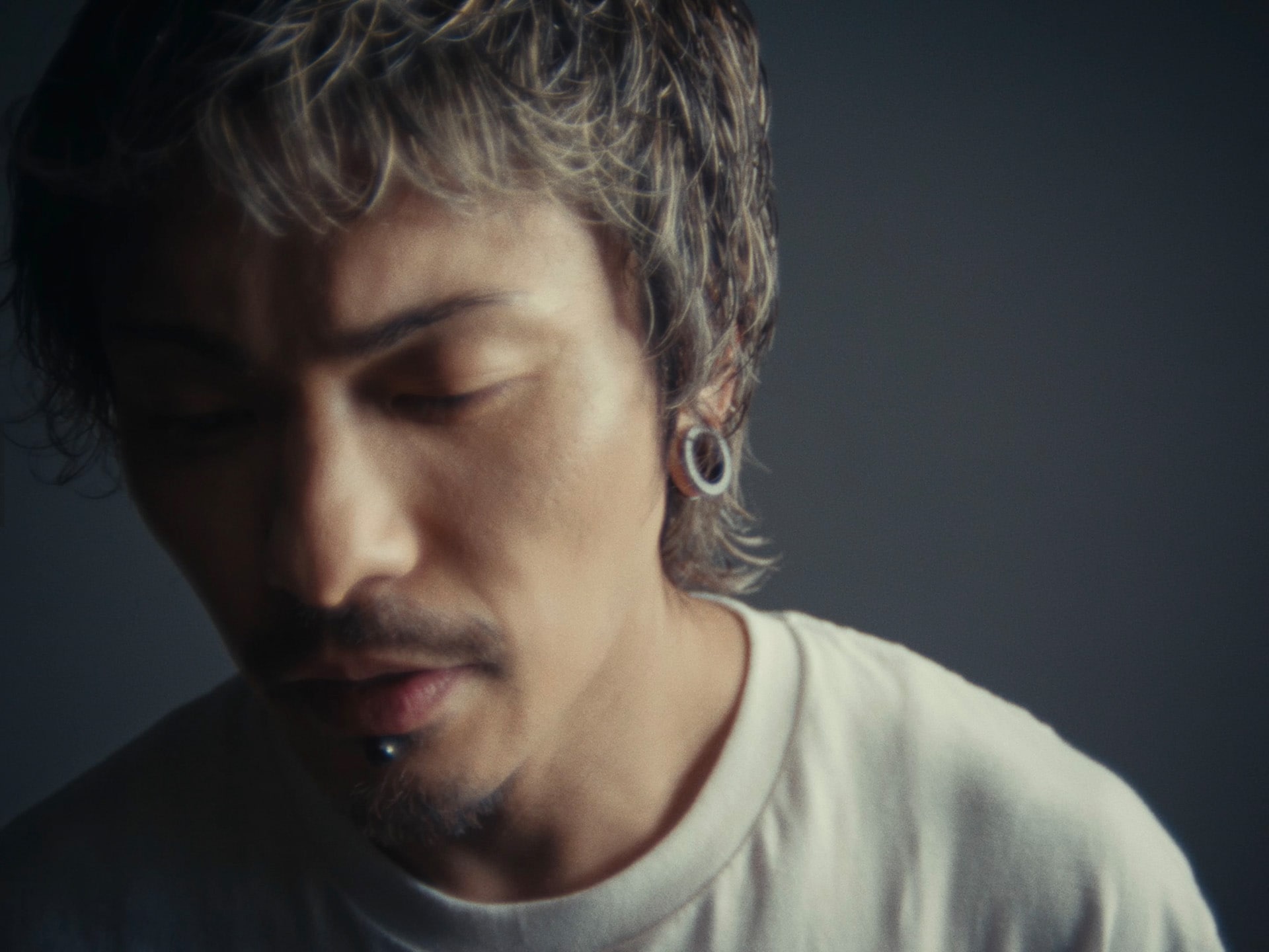 WANIMA、傷や痛みを抱えながら前へ進んでいく「inside」ミュージック