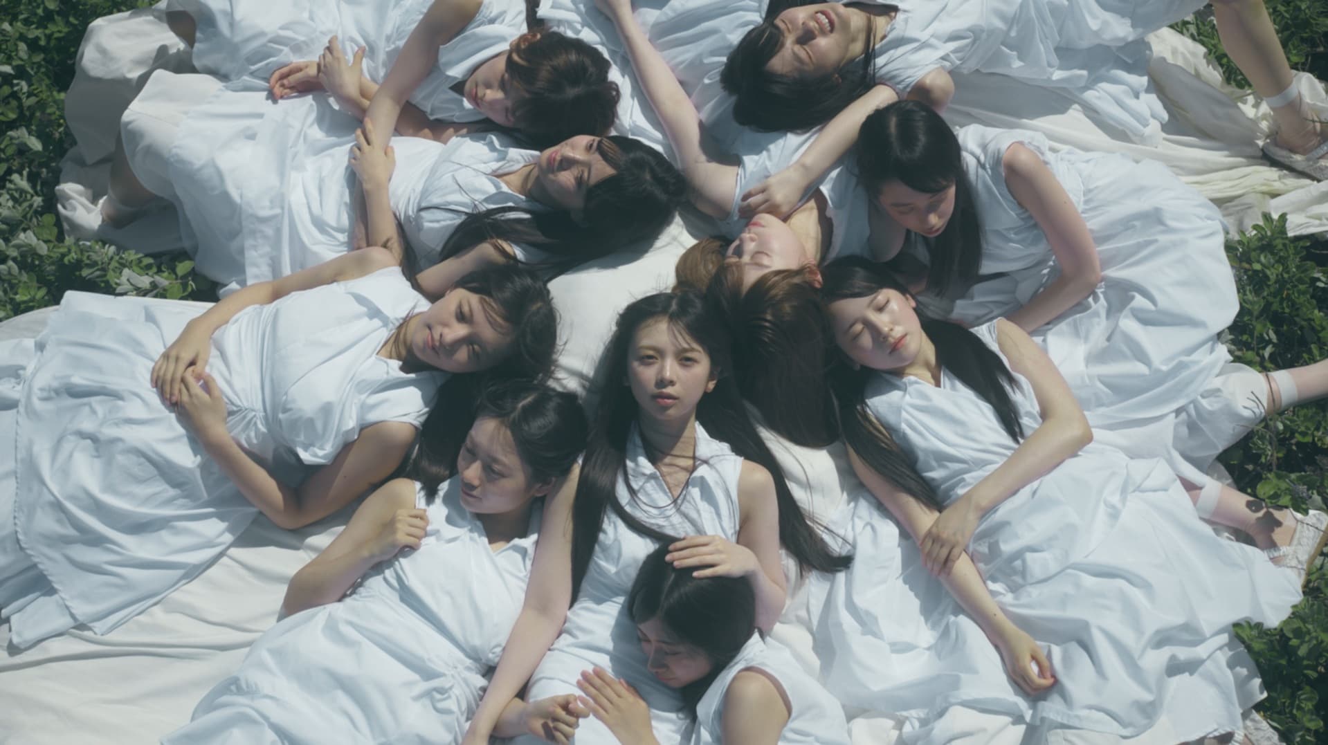 乃木坂46、6期生が見せるエモーショナルな表情──長嶋凛桜センター