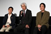 左から伊藤淳史、佐藤浩市、大森南朋。