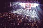 「ライブナタリー “group_inou × ピーナッツくん × PAS TASTA” 横浜」よりPAS TASTAのステージの様子。（撮影：森好弘）