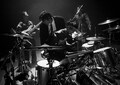 King Gnu「CEN+RAL」ツアー横浜で大団円！アリーナのド真ん中で放った轟音、降り注いだ狂騒