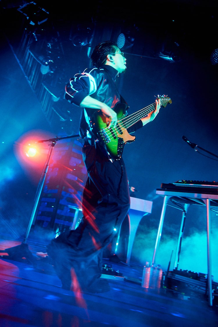新井和輝（B）（Photo by Toshio Ohno）