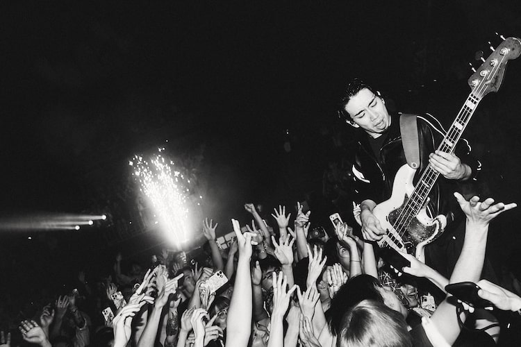 新井和輝（B）（Photo by Toshio Ohno）