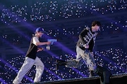川西拓実と白岩瑠姫。「JO1DER SHOW 2026 ‘EIEN 永縁’ FINAL」より。