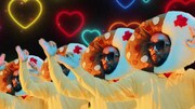 ORANGE RANGEの新曲「CURRY食べたい feat.ソイソース」ミュージックビデオより。
