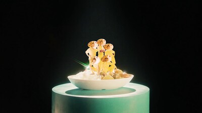 ORANGE RANGEの新曲「CURRY食べたい feat.ソイソース」ミュージックビデオより。