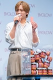 「水をいっぱい飲んでます」と発言するも1日に飲む水の量は600mlだという猪俣周杜（timelesz）。