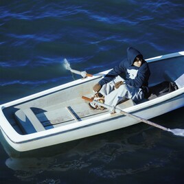 愛知から上京した18歳ラッパーYog*がEP「Boat」配信、将来への期待と不安を歌う