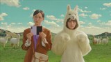 ソフトバンクCM「アルパカ族・山小屋にて」編より。左から、＝LOVEの野口衣織、佐々木舞香。