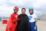 左から向井康二（Snow Man）、津田篤宏（ダイアン）、松田元太（Travis Japan）。©フジテレビ