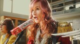 THE ALFEEが出演するクレハの家庭用ラップ「NEWクレラップ」の新テレビCMより。