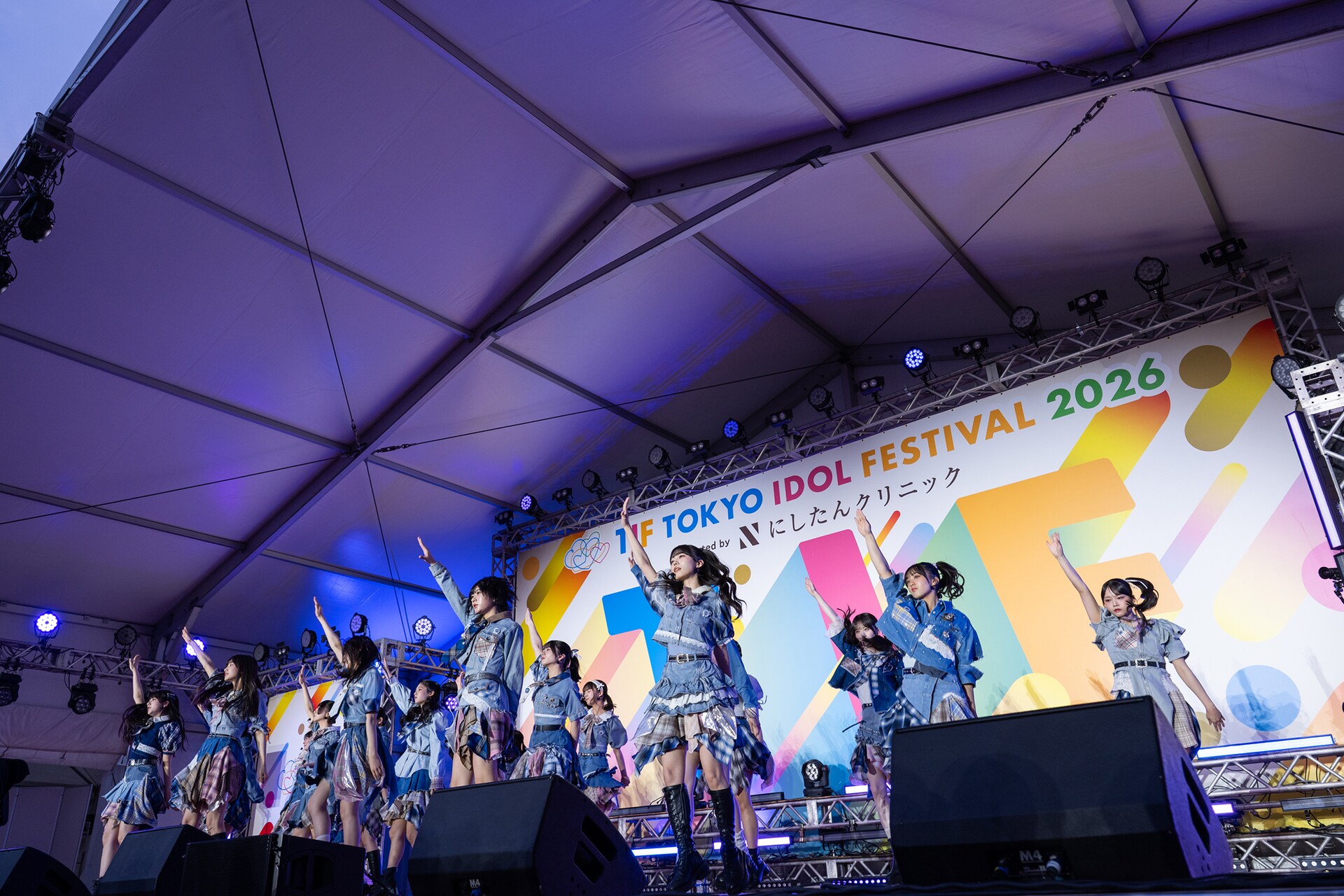 僕が見たかった青空が2年ぶり「TIF」HOT STAGEに、驟雨すら味方につけ