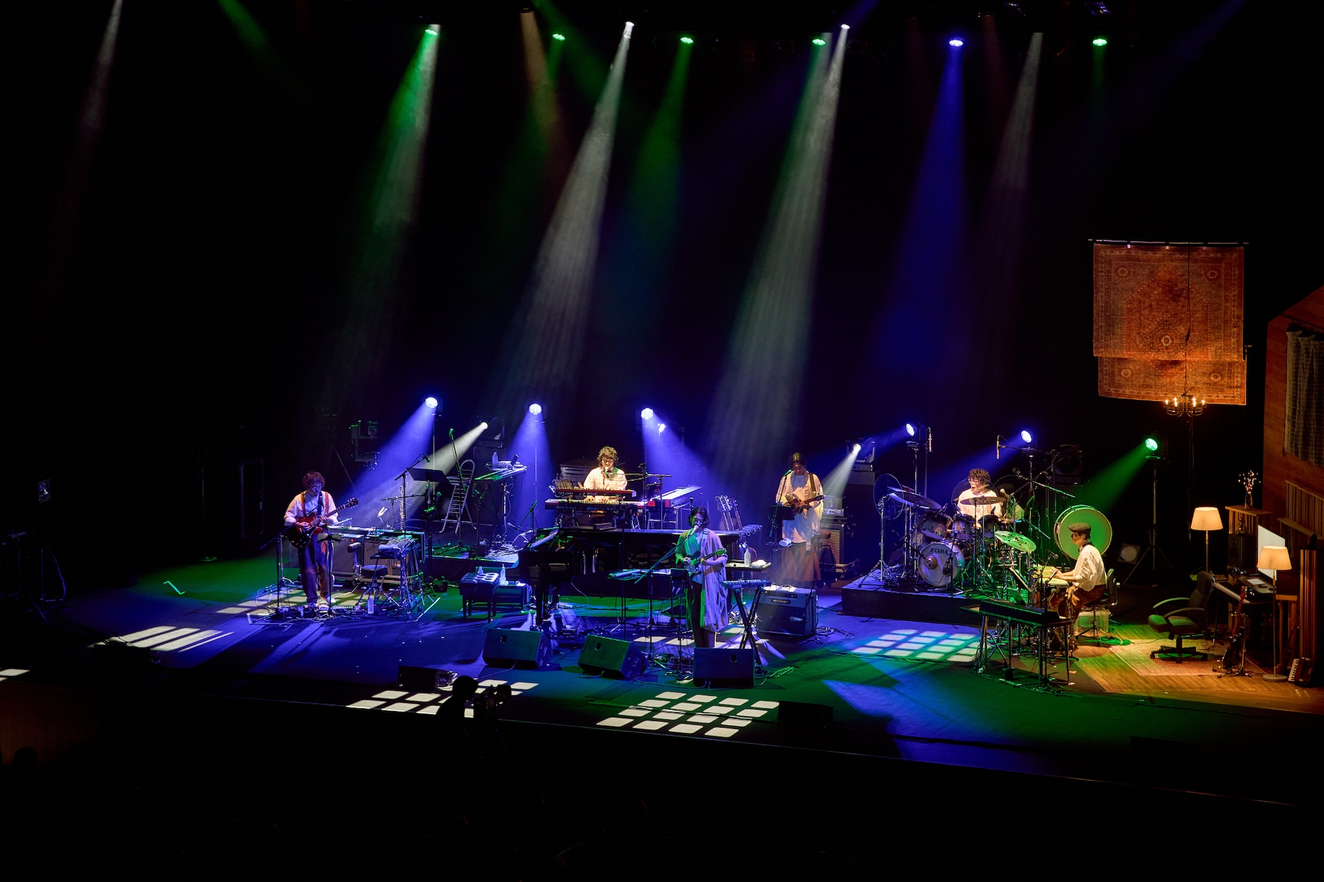 【中古】「非常に良い」ohashiTrio HALL TOUR 2014.05.09 at NHK HALL [Blu-ray] 大橋トリオのスタジオがNHKホールに出現、スーパー登山部Hinaも迎えた