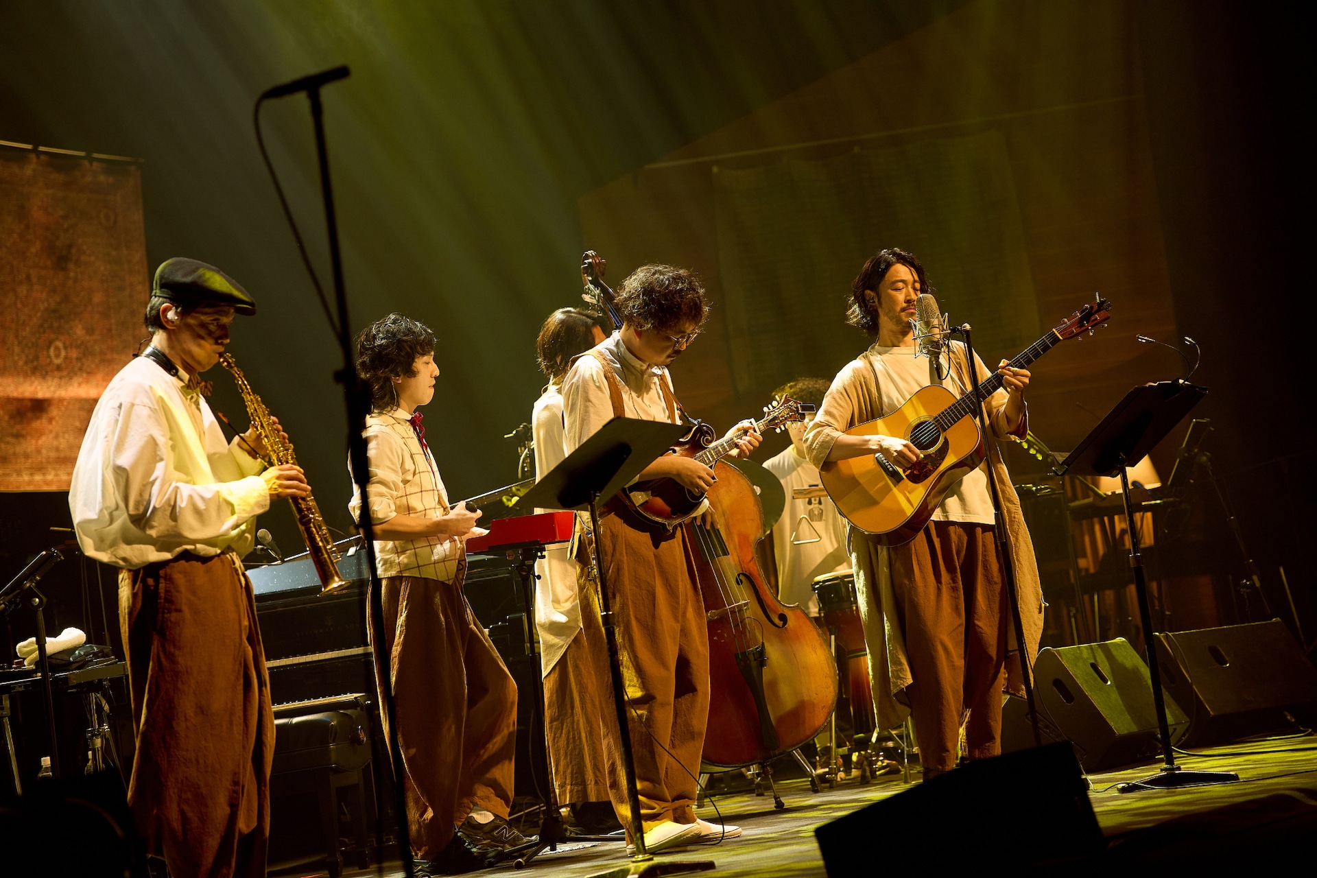 【中古】「非常に良い」ohashiTrio HALL TOUR 2014.05.09 at NHK HALL [Blu-ray] 大橋トリオのスタジオがNHKホールに出現、スーパー登山部Hinaも迎えた