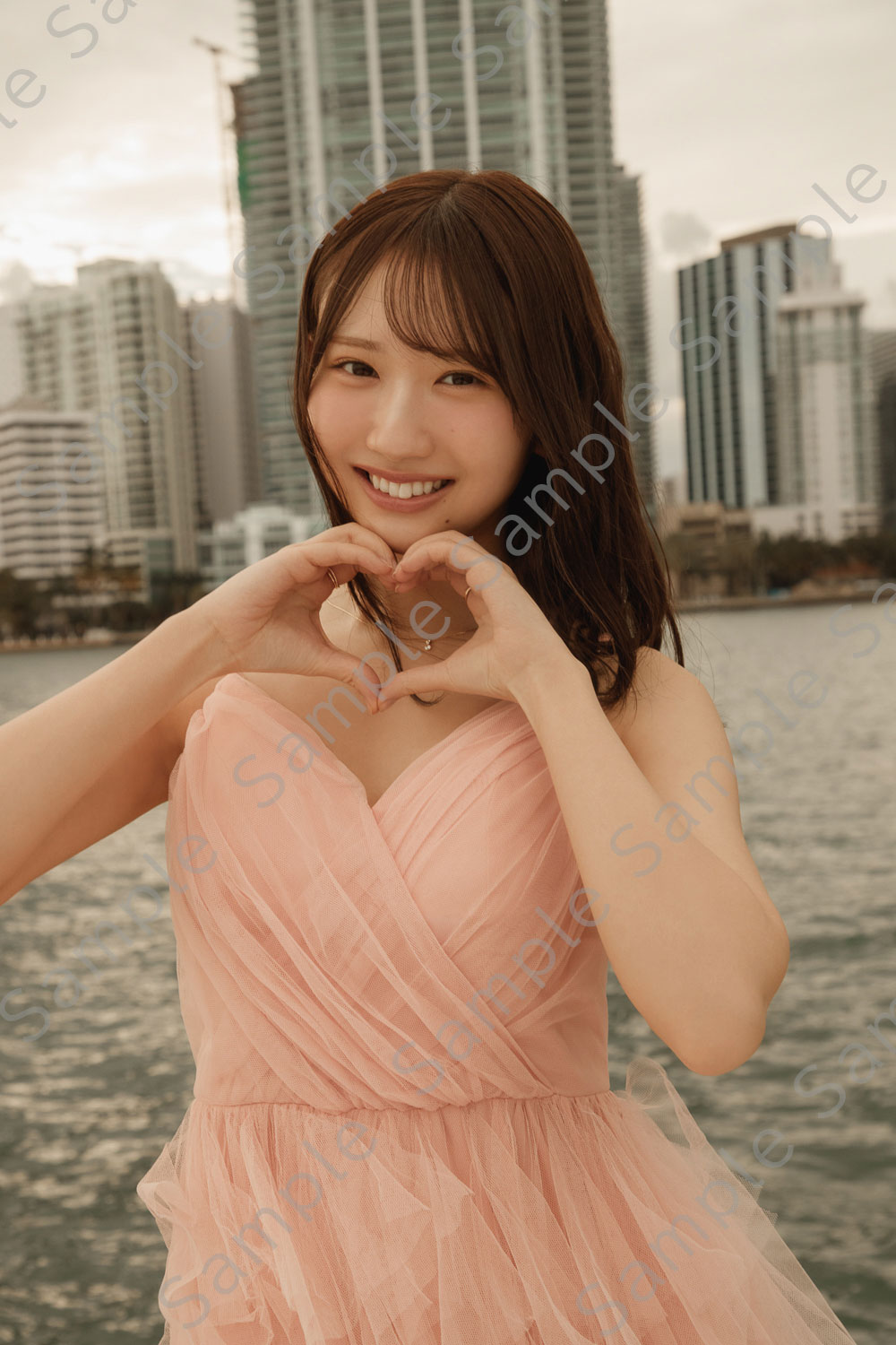 藤嶌果歩の写真集発売と誕生日をみんなで祝おう、感謝の告白動画がもらえる