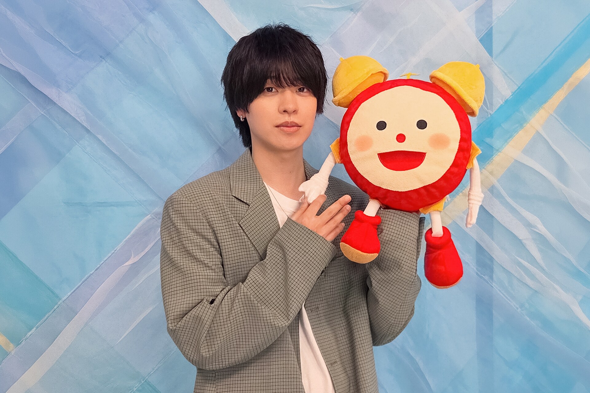 マルシィ ホールツアー 2026 カプセルトイめじるしチャーム 吉田右京 吉田右京（マルシィ）とめざましくん。©フジテレビ [画像ギャラリー 2