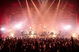BUCK∞TICKのSGC HALL ARIAKE公演を放送、星野英彦の還暦祝した一夜