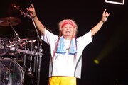 ファンキー末吉（Dr）（撮影：池村隆司）