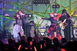相羽あいなと愛美。（撮影：高田真希子）
