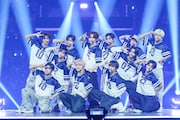 KO1KEYZが「KCON LA 2026」で初ライブパフォーマンス、デビュー曲をお披露目
