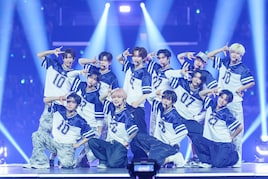 KO1KEYZが「KCON LA 2026」で初ライブパフォーマンス、デビュー曲をお披露目
