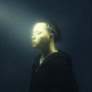 青森出身ラッパーVCE NAVA、日々の経験すべてがオーラになるという思い込めたアルバム配信